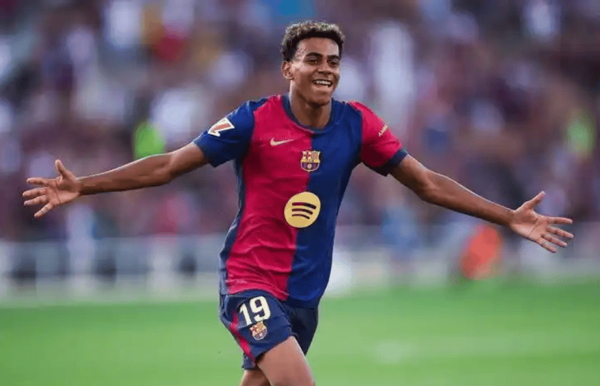 欧联替补出场，范佩西儿子沙奎尔在父亲手下完成费耶诺德首秀