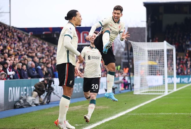 斯基拉：那不勒斯依然想租梅努，球员也想要获得更多出场机会