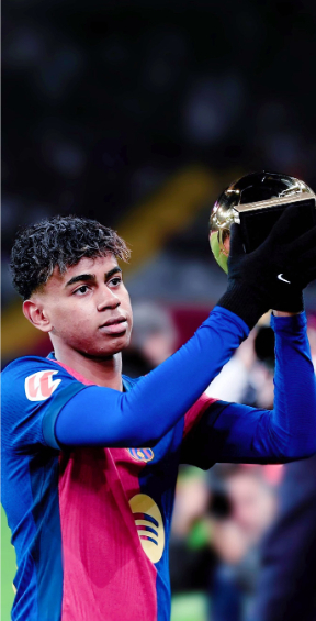 两粒禁区外欧冠进球被拿来与皮耶罗比较，福登：我很荣幸